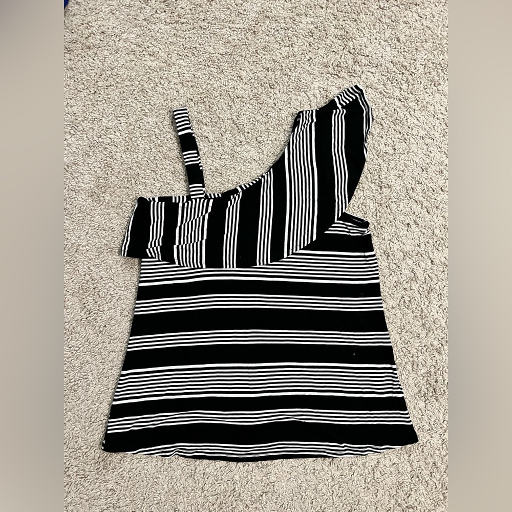 Tank Top Bundle - Picture 5 of 7